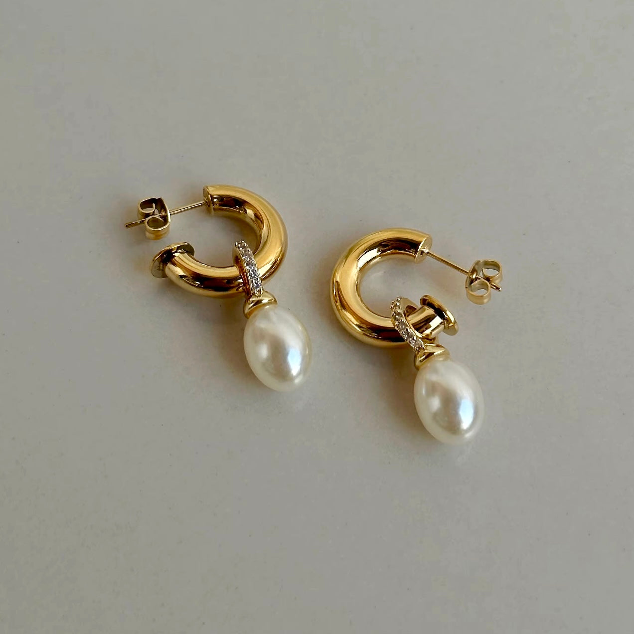 Betty Freshwater Pearl Hoops