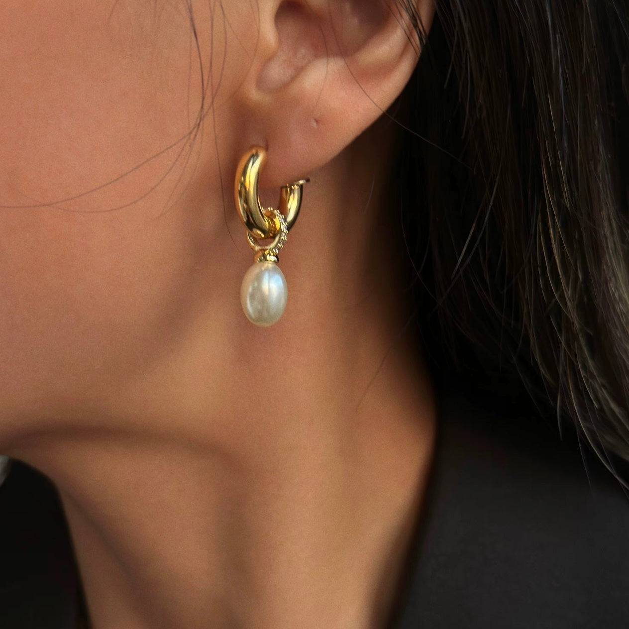 Betty Freshwater Pearl Hoops