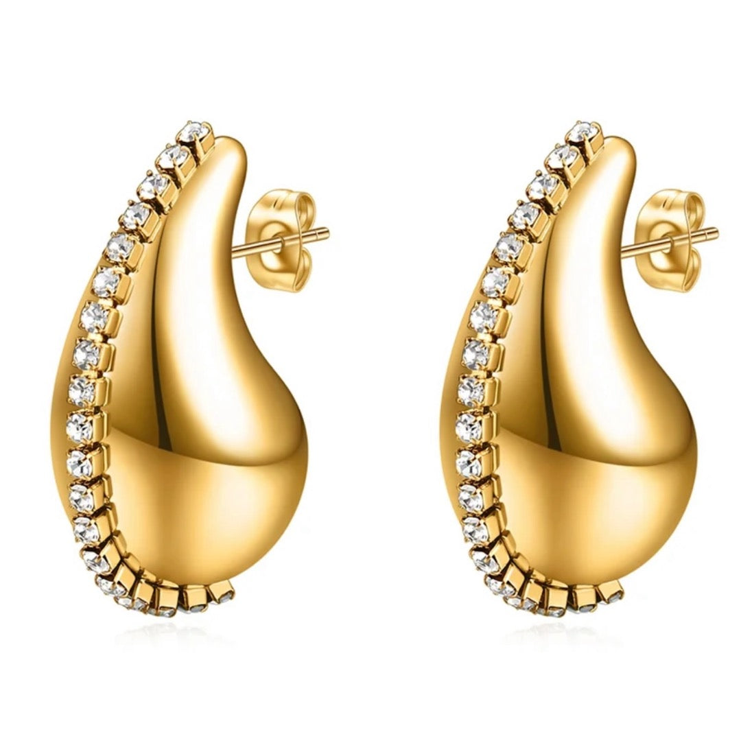 Lily Medium Teardrop Earrings (Gold/Platinum)