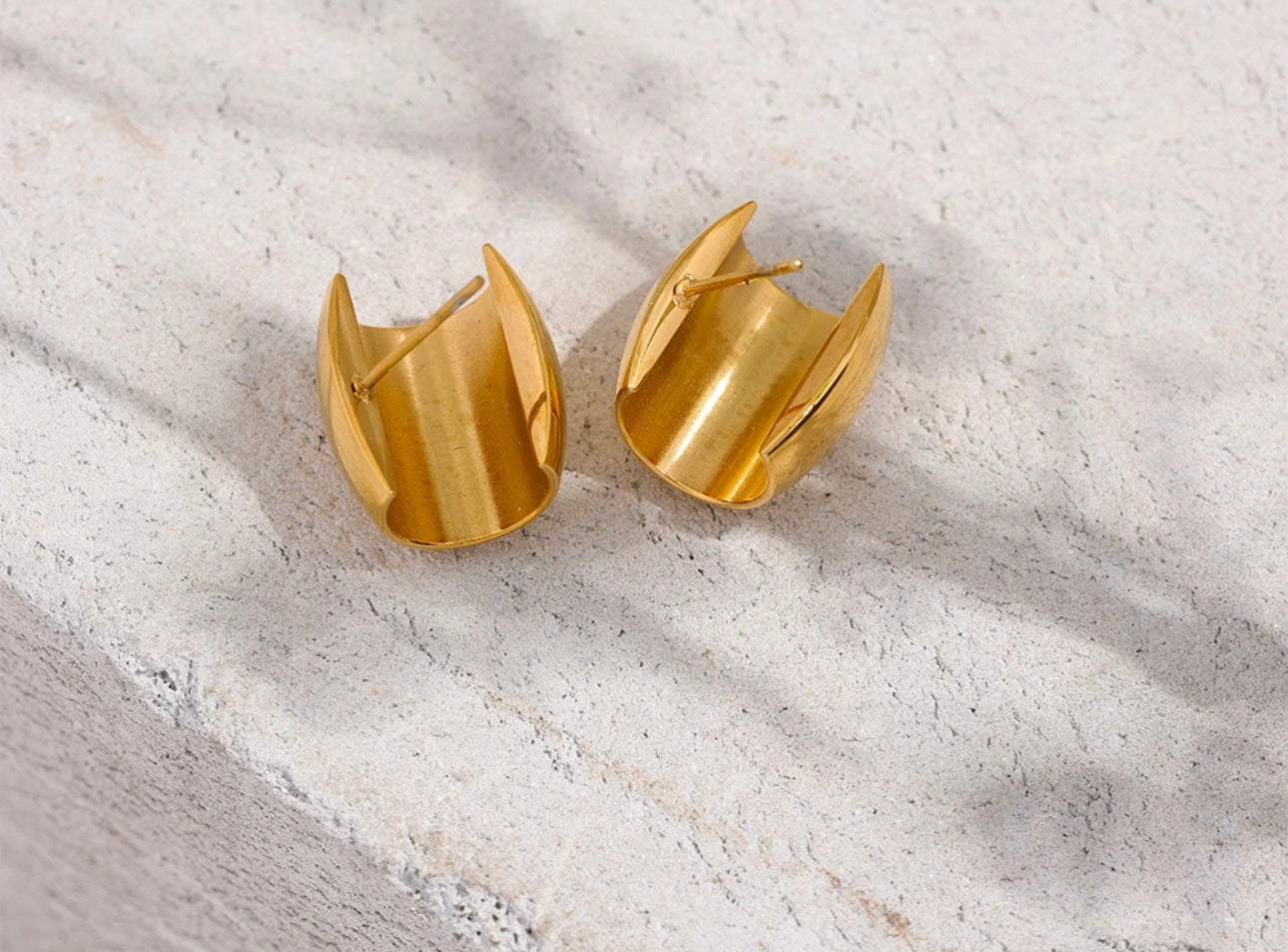 Pipa Earrings